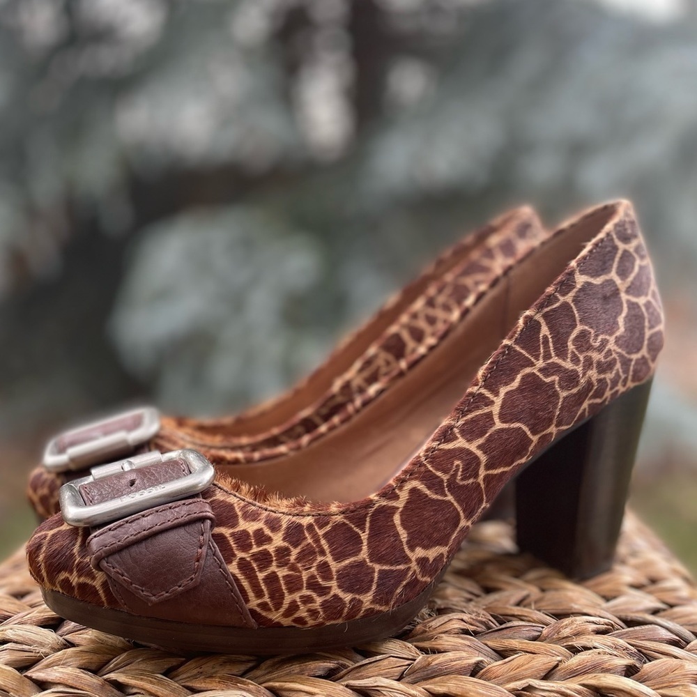 Fossil Calf Hair Giraffe Print Maddox Chunky Stacked Block Heel Buckle Pump 10